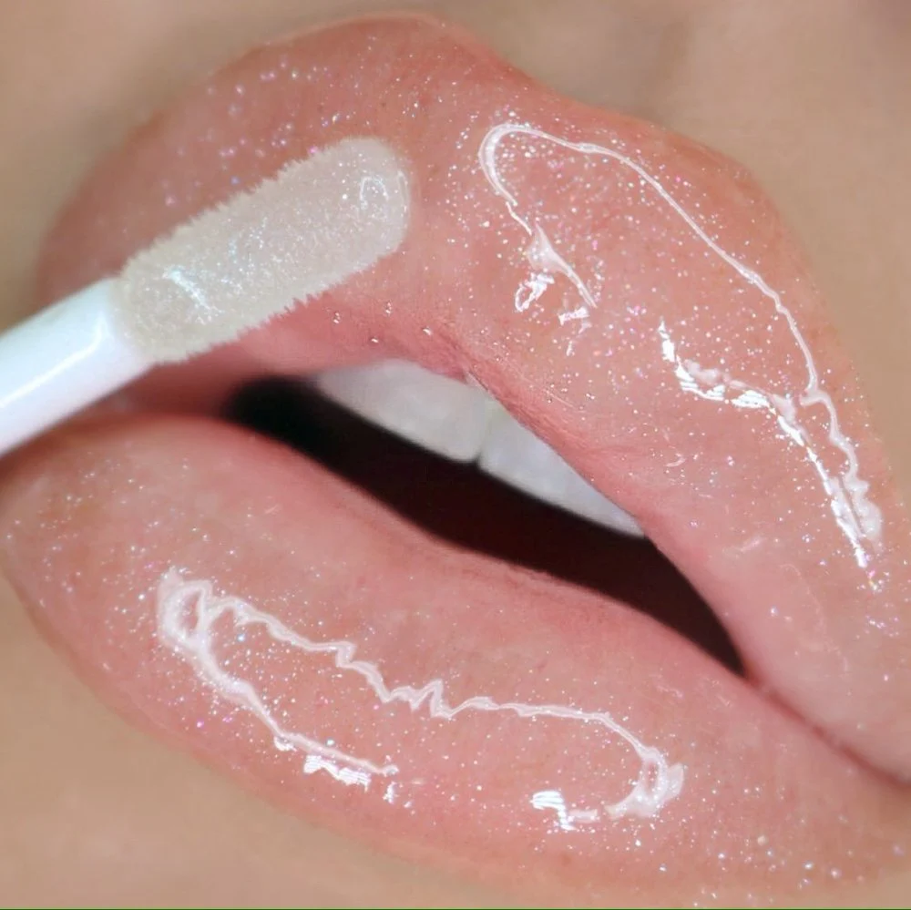 Ultra Dazzle Lipgloss - Image 3